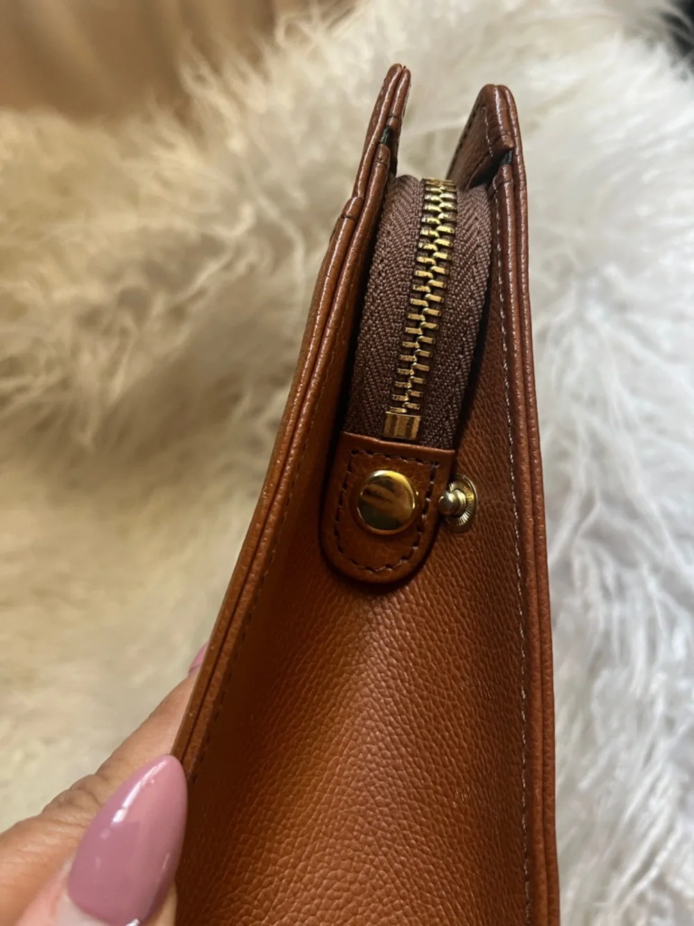 Yves Saint Laurent Tan Leather Zip Clutch with Gold Hardware - Picture 12 of 13